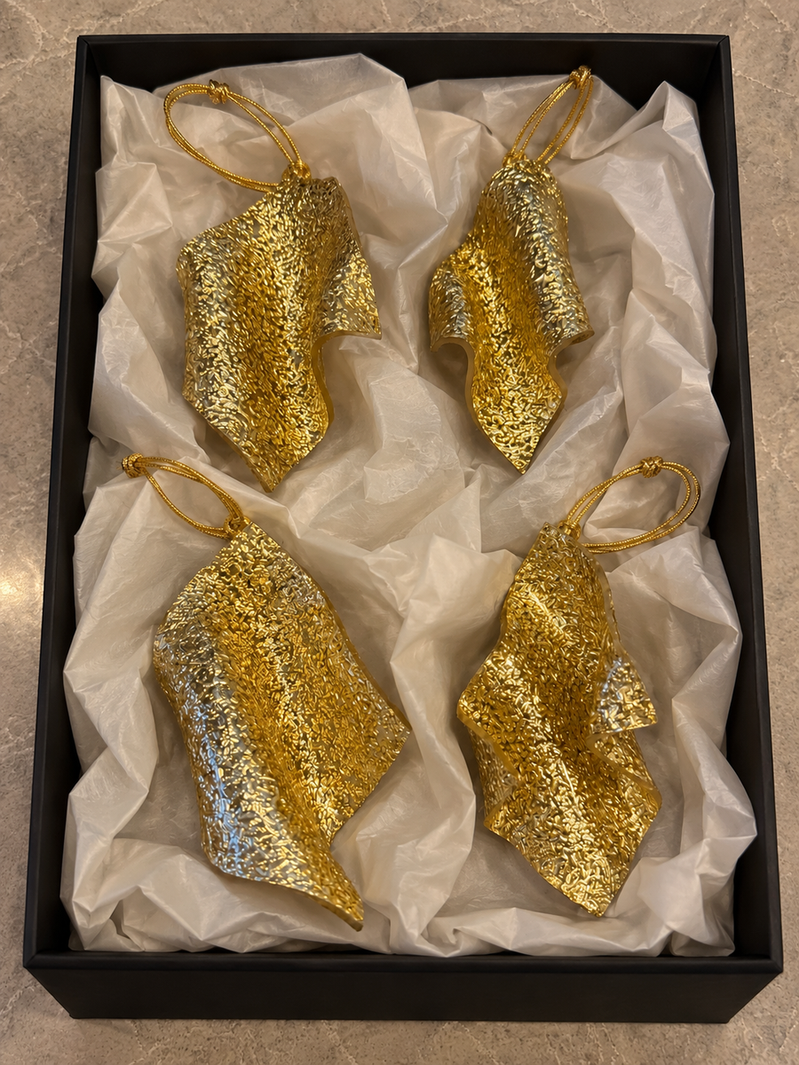Christmas Decorations box 4 gold speckle