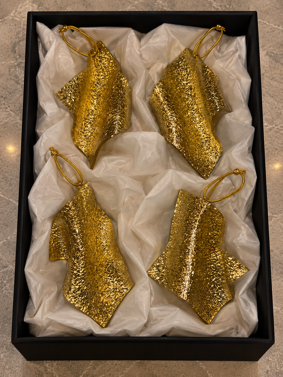 Christmas Decorations box 3 gold speckle