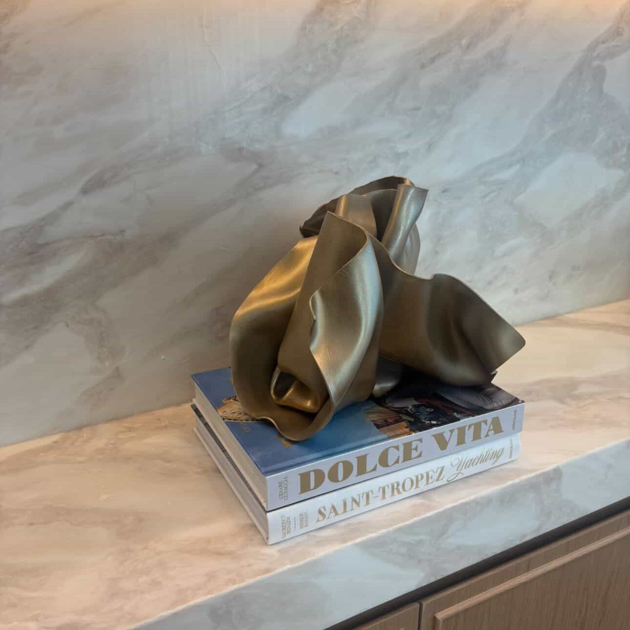 Tulip 3D Standalone sculpture