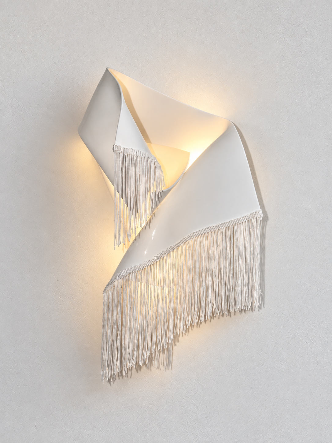Tassel heart wall sconce